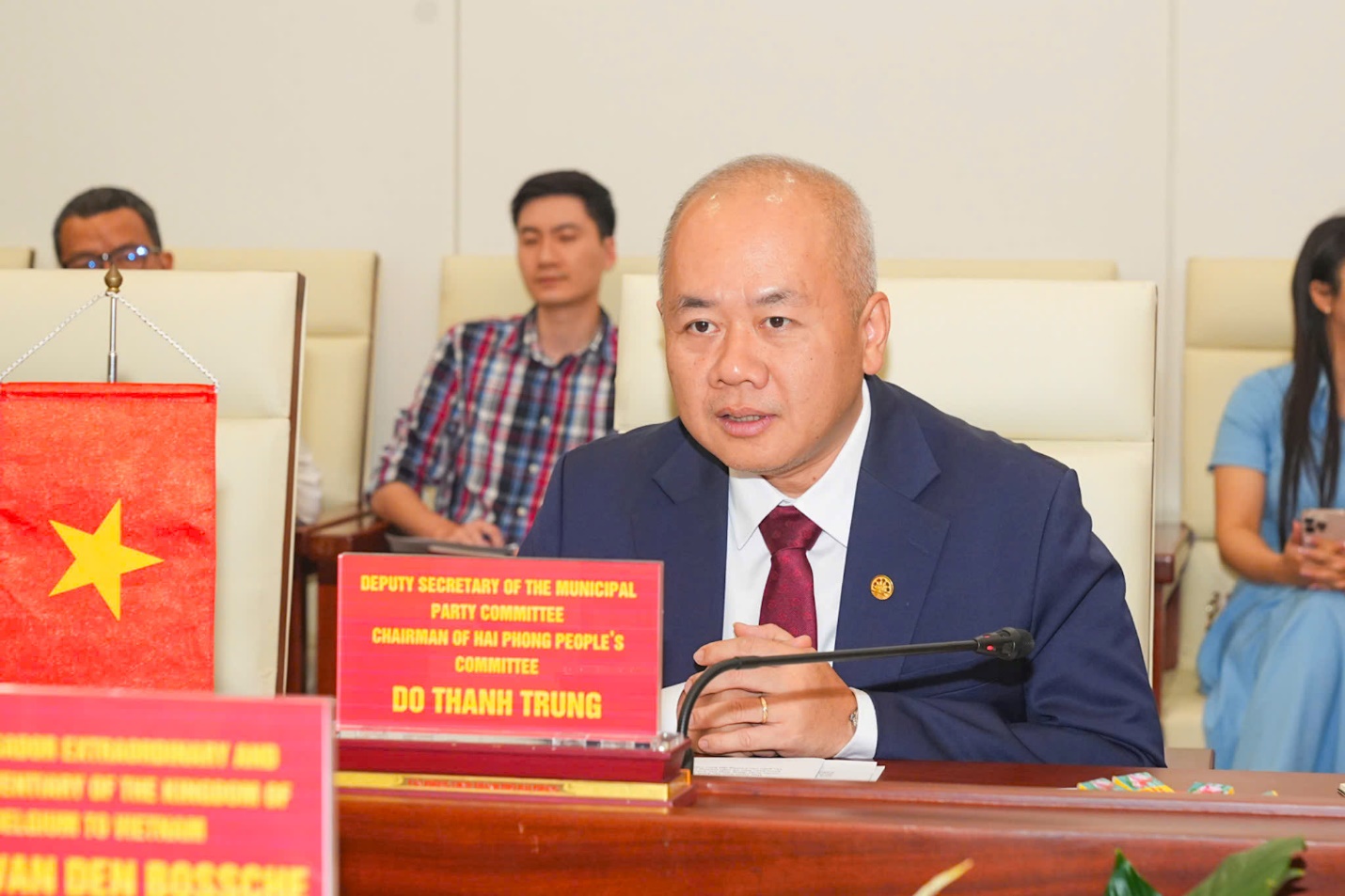 Description: https://cdn.haiphong.gov.vn/gov-hpg/1/tintuc/2026/6/196-tiepdoan-2639174872952180657.jpg