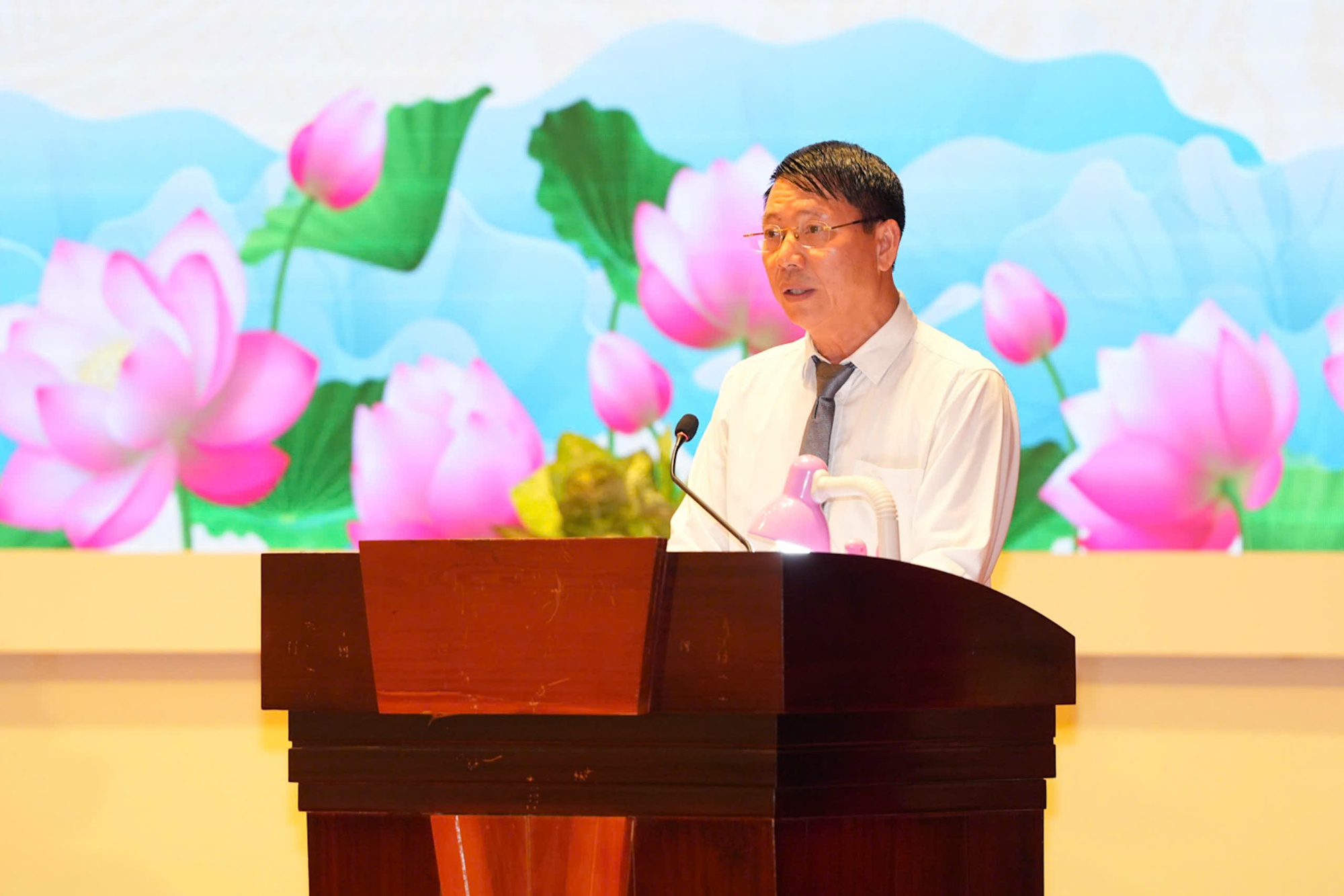 Giới thiệu nhân sự tham gia Ủy ban Kiểm tra Thành ủy; chỉ định Bí thư Quận ủy- Ảnh 3.