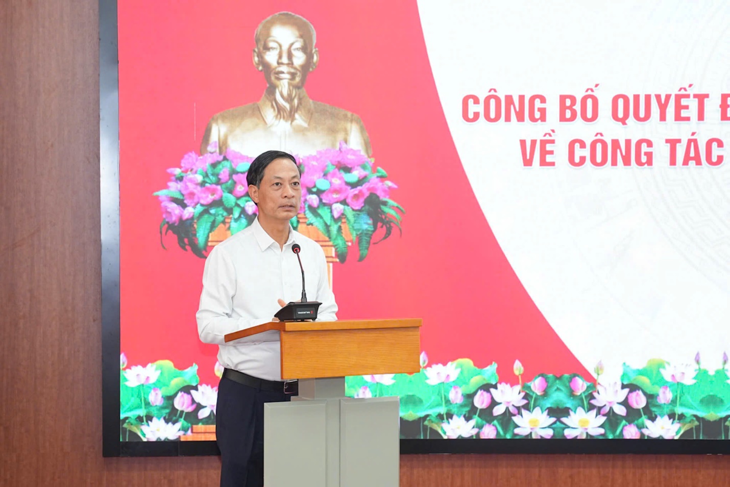https://cdn.haiphong.gov.vn/gov-hpg/1/tintuc/2026/4/tu5639117744190729524.jpg